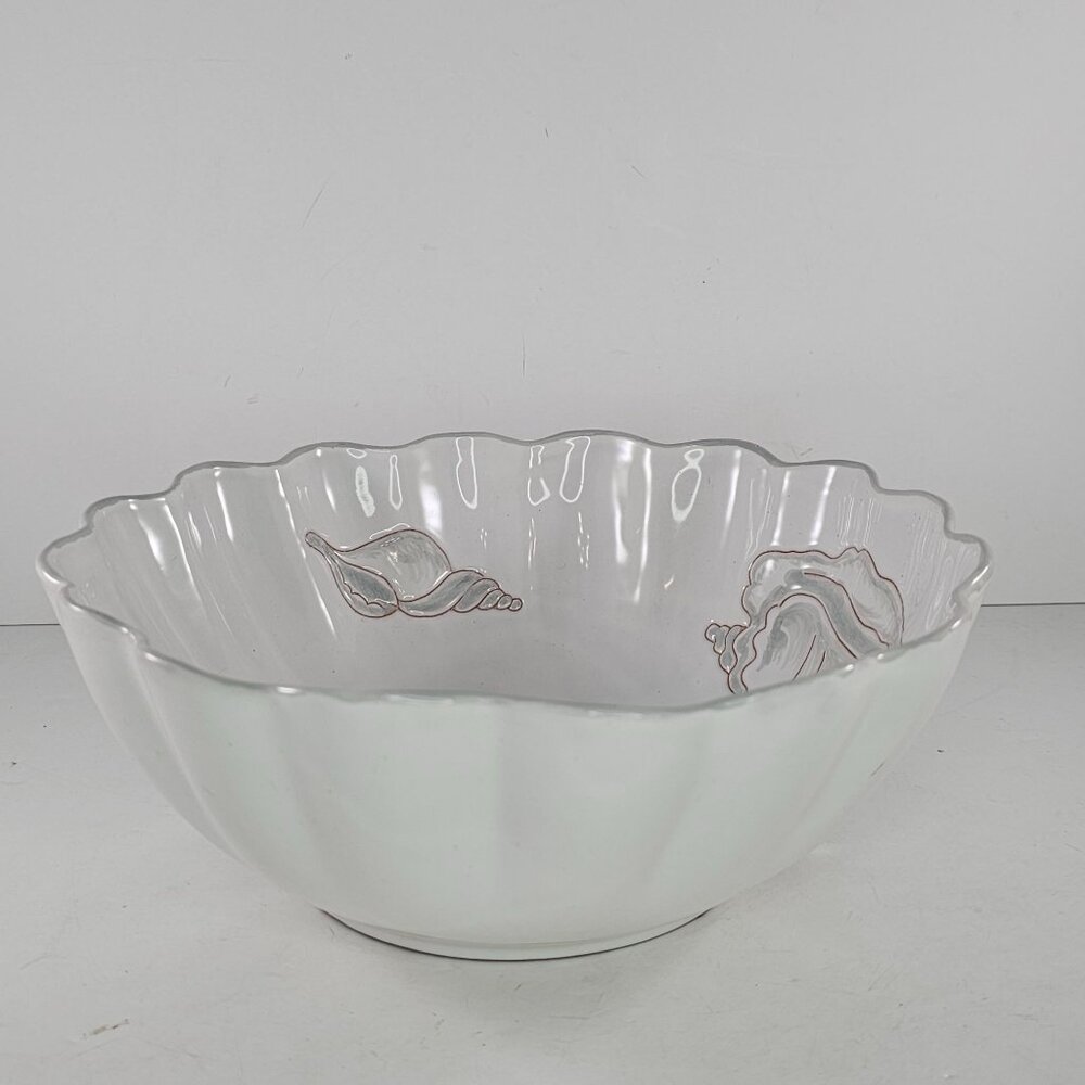 1970s Italian Majolica Palm Beach Style Seashell Embossed Serving Bowl Scalloped - Picture 5 of 8